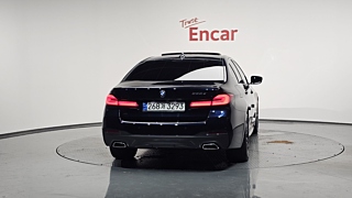 BMW 5-SERIES G30 2022