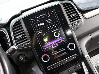 SAMSUNG QM6 2019