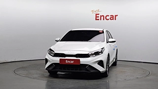 KIA K3 2023