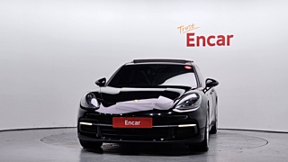 PORSCHE PANAMERA 971 2018