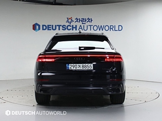 AUDI Q8 4M 2021