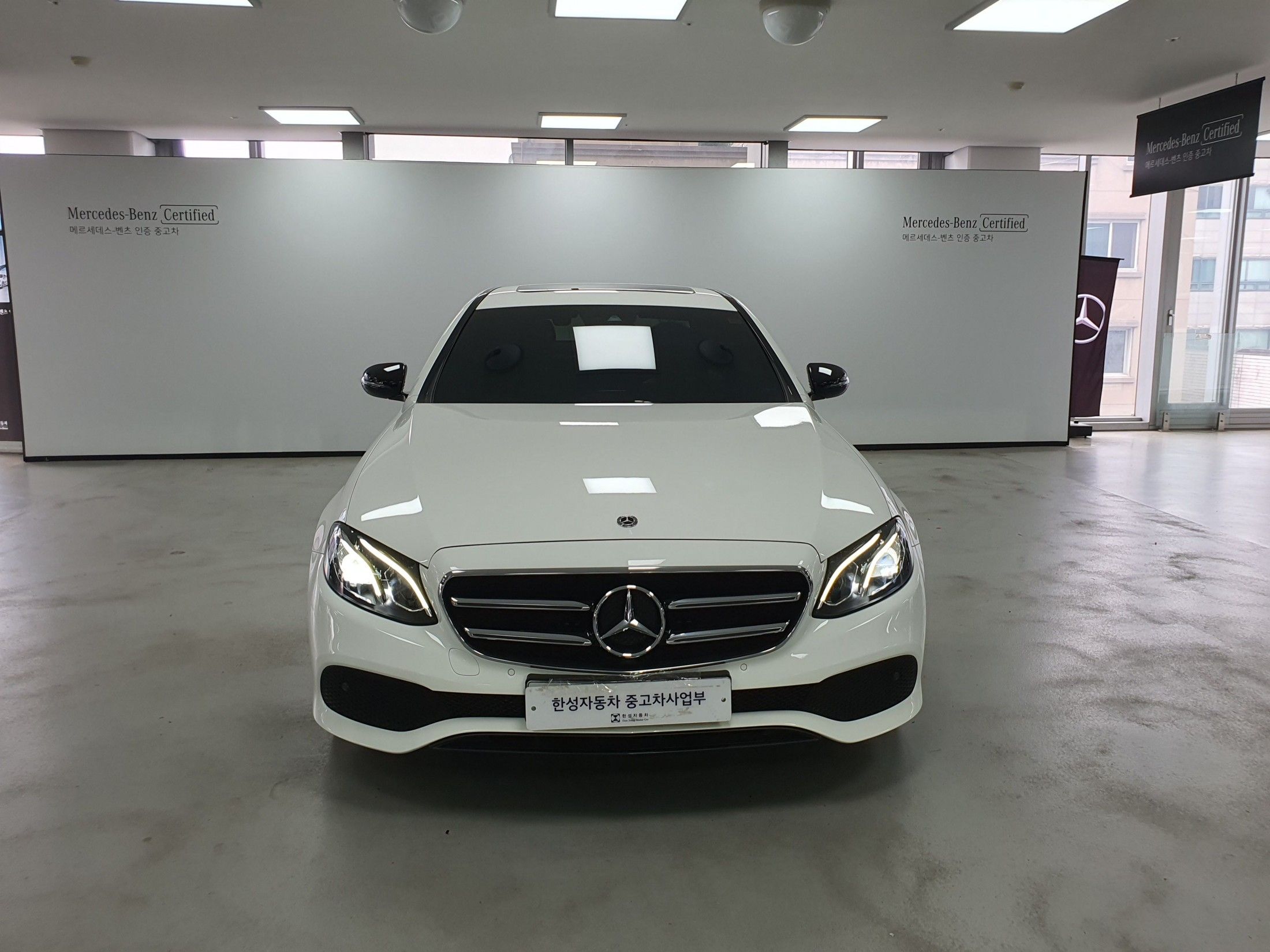 MERCEDES BENZ E-CLASS W213 2020