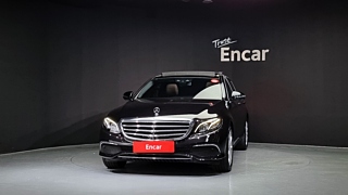 MERCEDES BENZ E-CLASS W213 2017