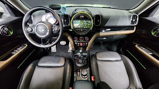 MINI COUNTRYMAN COOPER D 2017