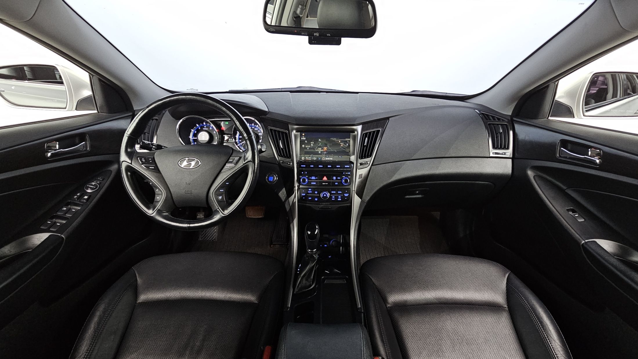 HYUNDAI SONATA THE BRILLIANT 2013