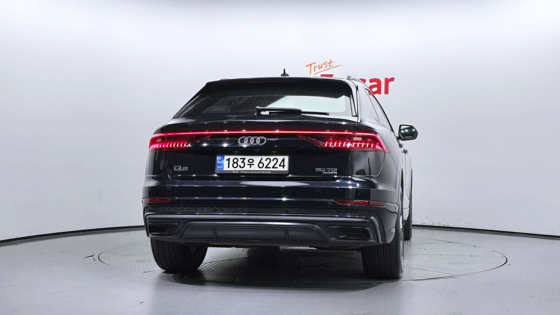 AUDI Q8 4M 2021