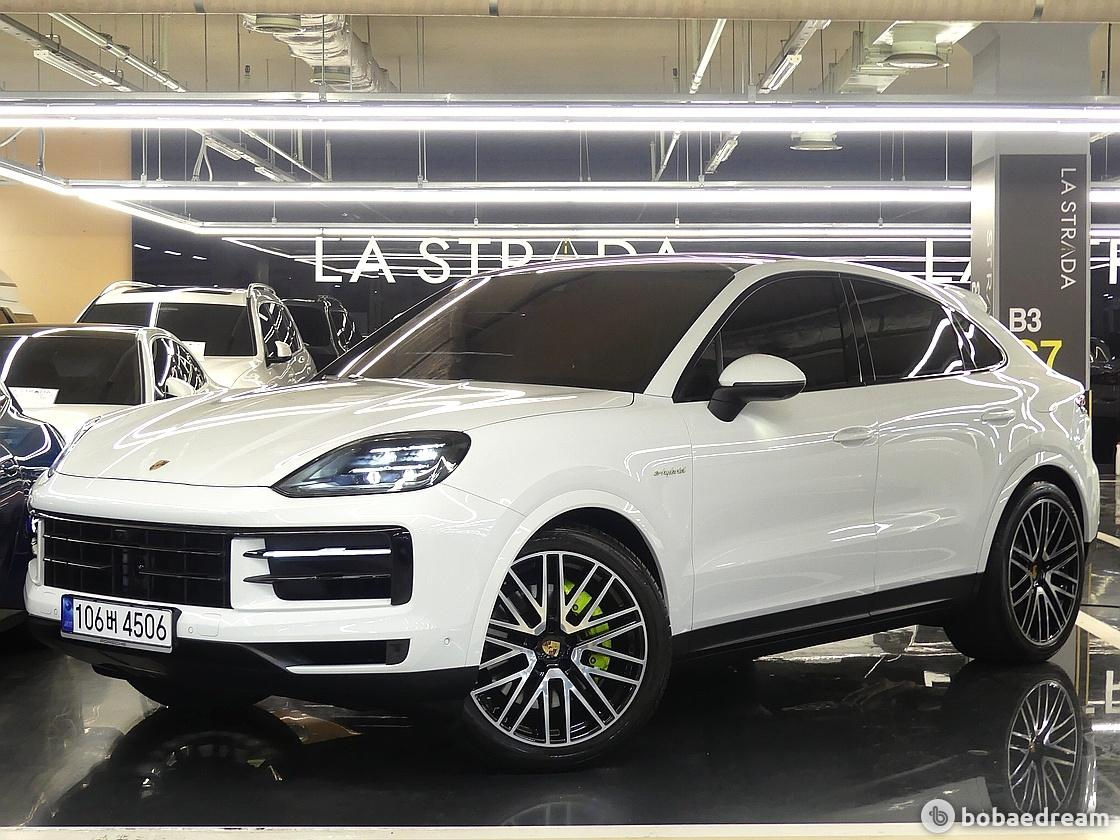 PORSCHE CAYENNE PO536 2024