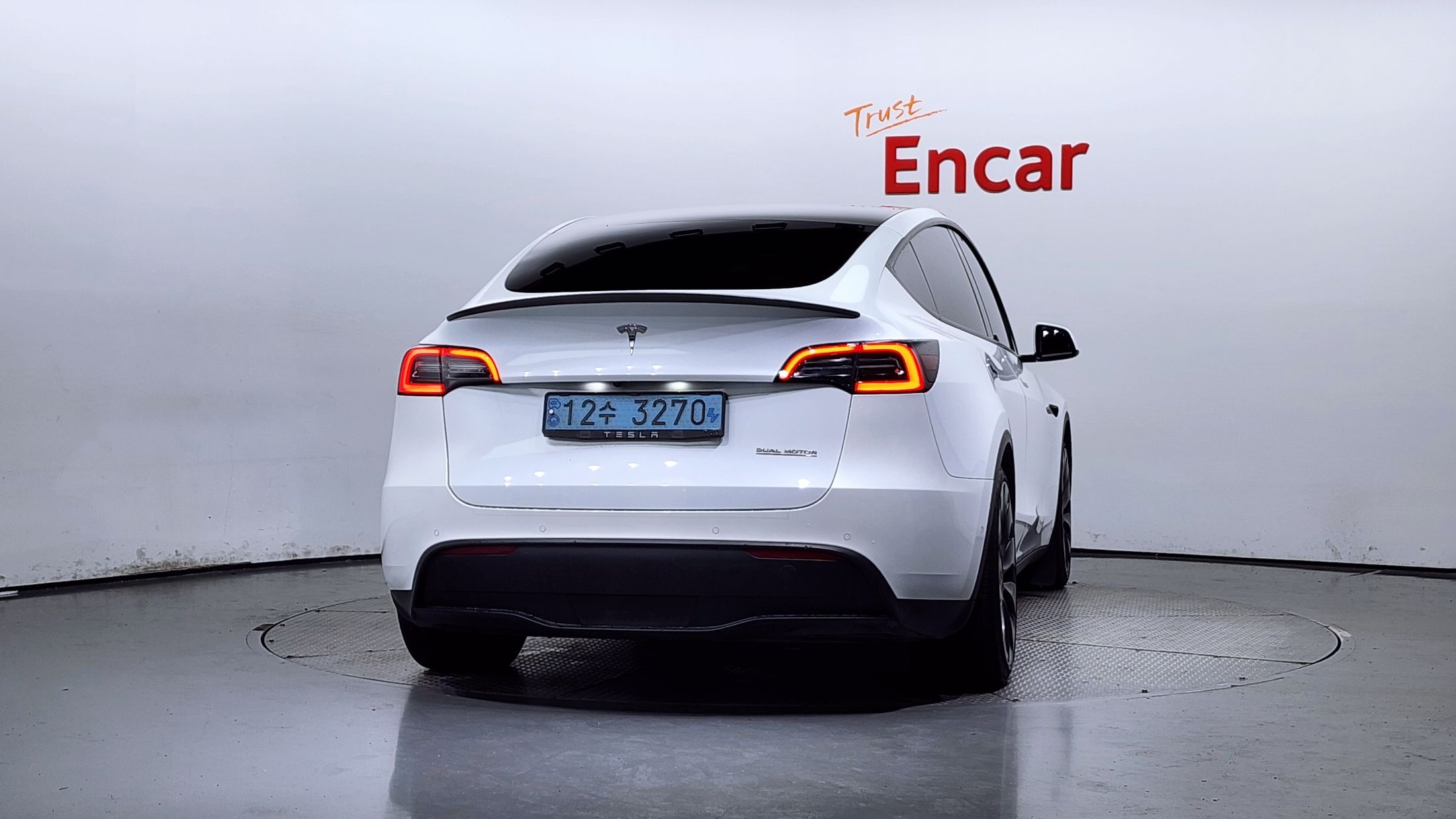 TESLA MODEL Y 2021