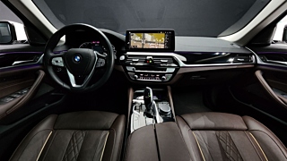 BMW 5-SERIES G30 2021