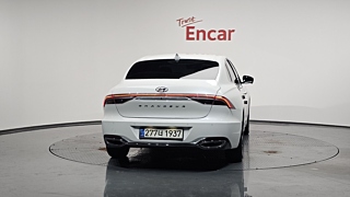 HYUNDAI GRANDEUR IG HYBRID 2022