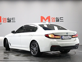 BMW 5-SERIES G30 2023