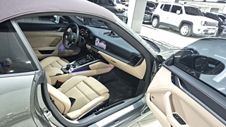 PORSCHE 911 992  Carrera Cabriolet 2024
