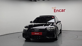 AUDI A7 4K 2022