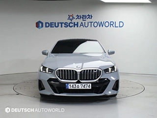 BMW 5-SERIES G60 2024