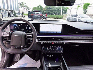 HYUNDAI GRANDEUR HYBRID GN7 2023