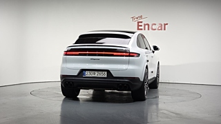 PORSCHE CAYENNE PO536 2023
