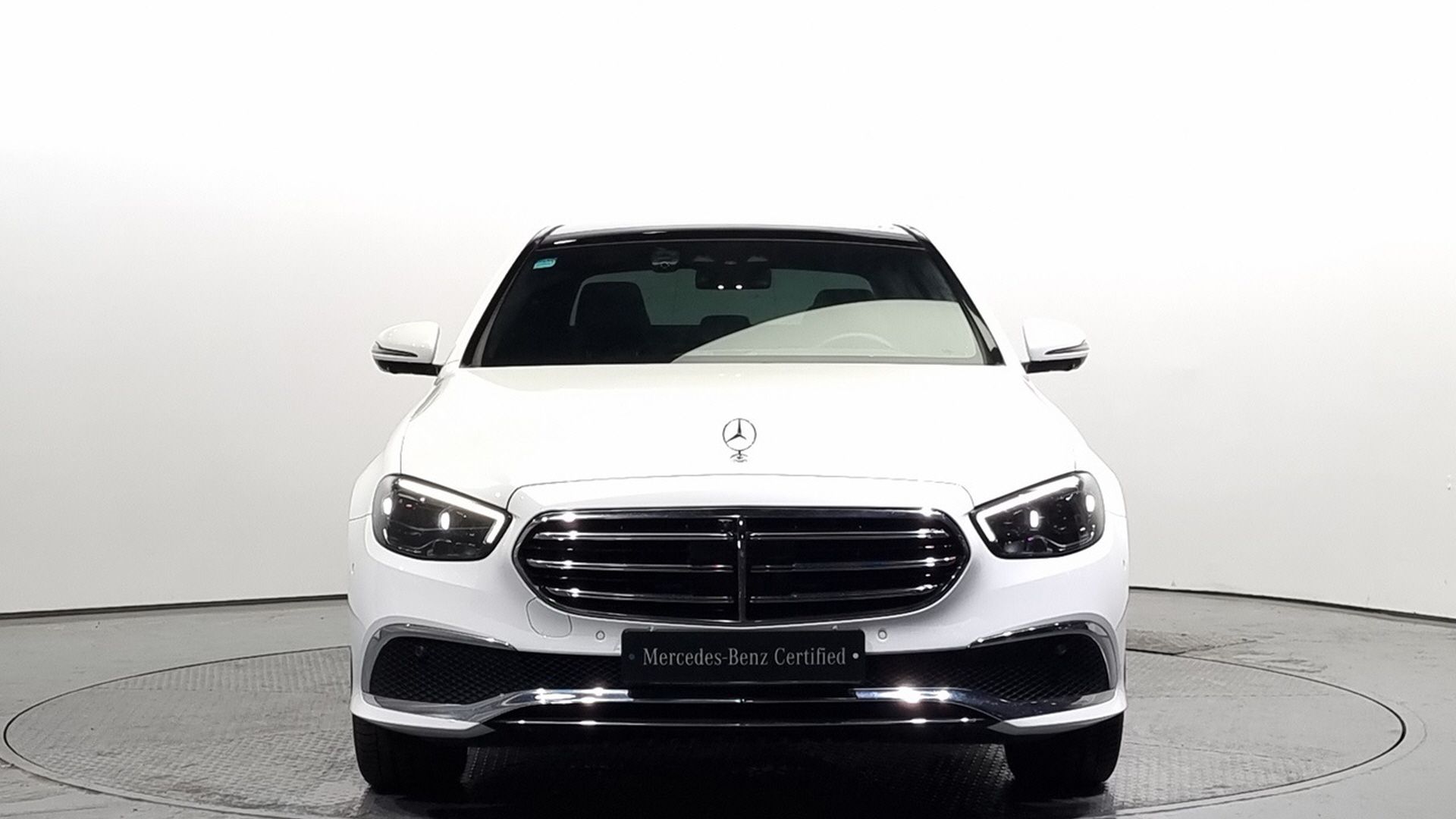 MERCEDES BENZ E-CLASS W213 2021
