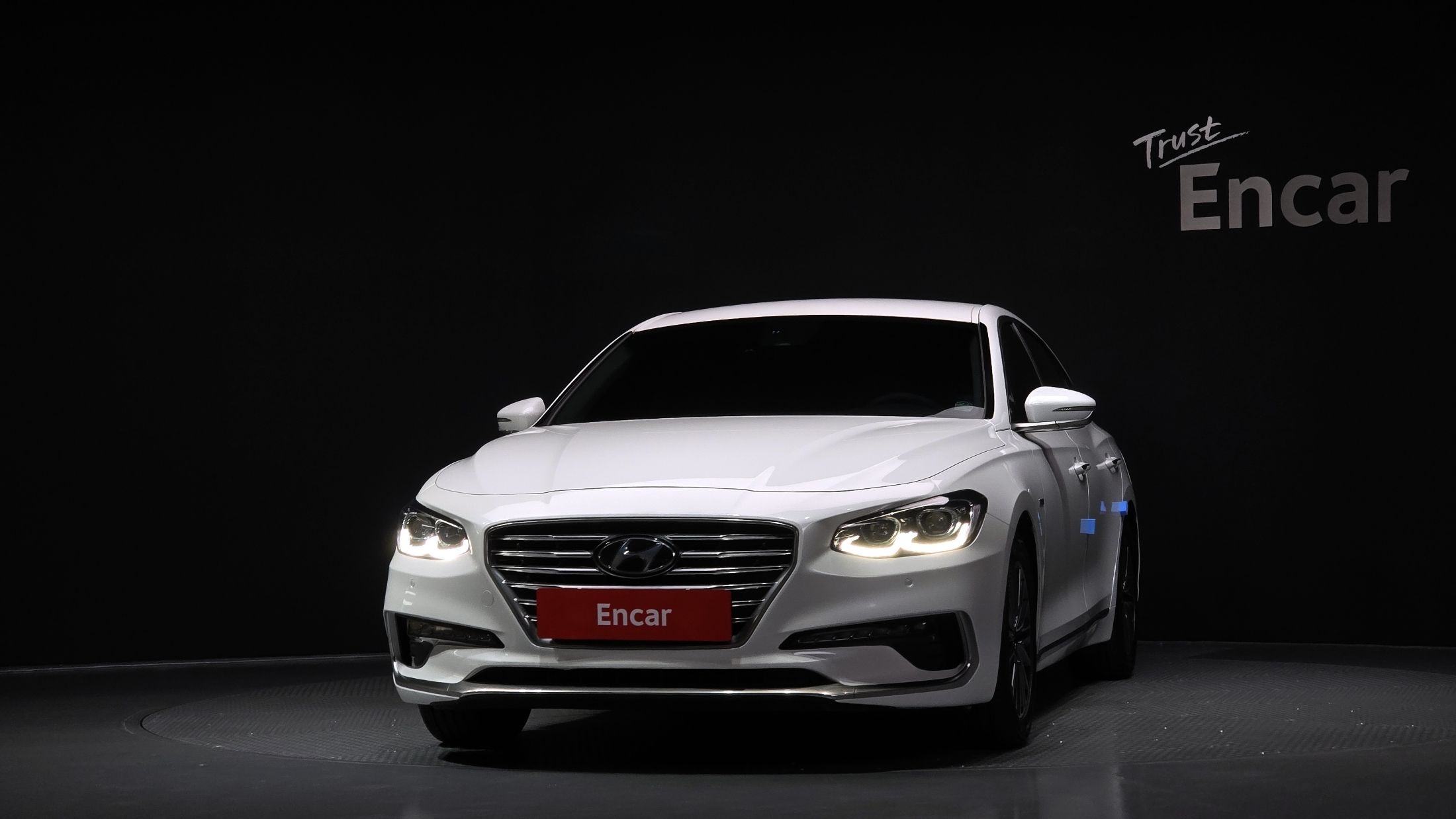 HYUNDAI GRANDEUR IG HYBRID 2017