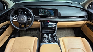 KIA CARNIVAL 2021