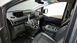 HYUNDAI STARIA 2021