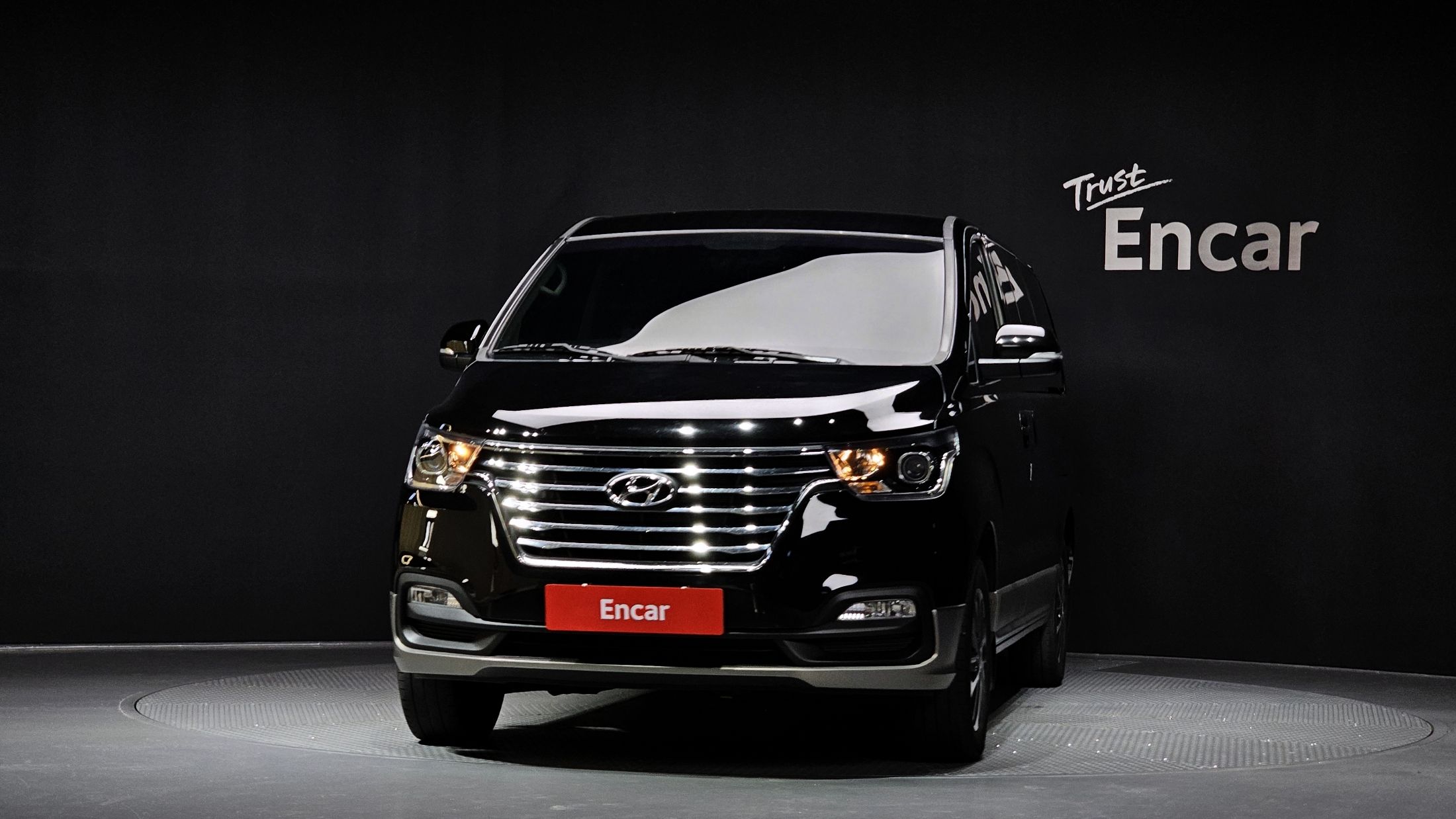 HYUNDAI STAREX GRAND 2019