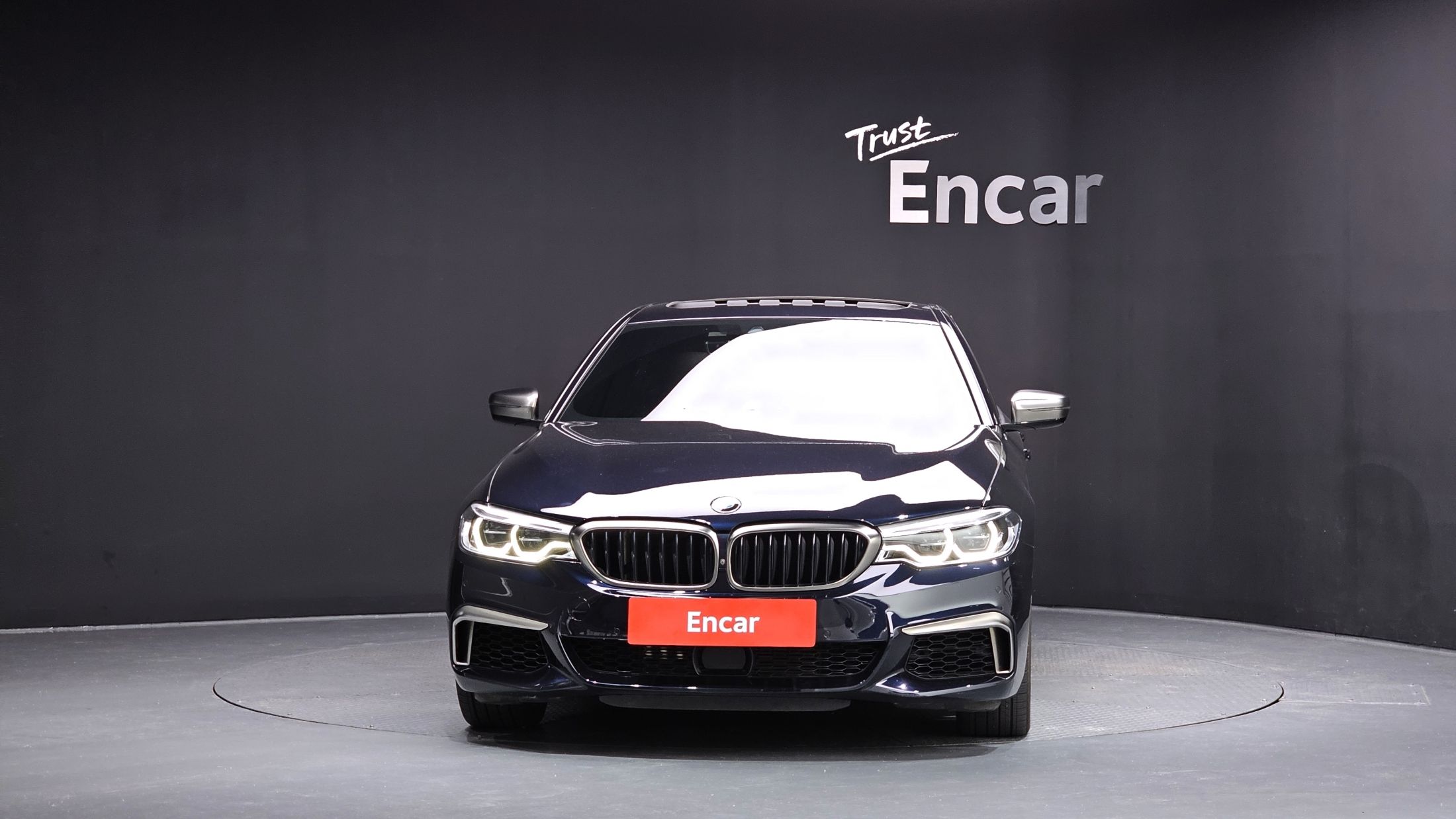 BMW 5-SERIES G30 2018