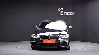 BMW 5-SERIES G30 2018