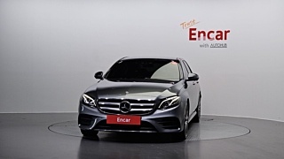 MERCEDES BENZ E-CLASS W213 2019