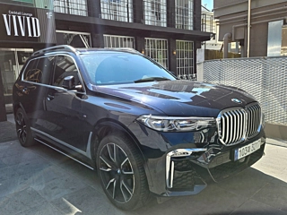 BMW X7 G07 2021