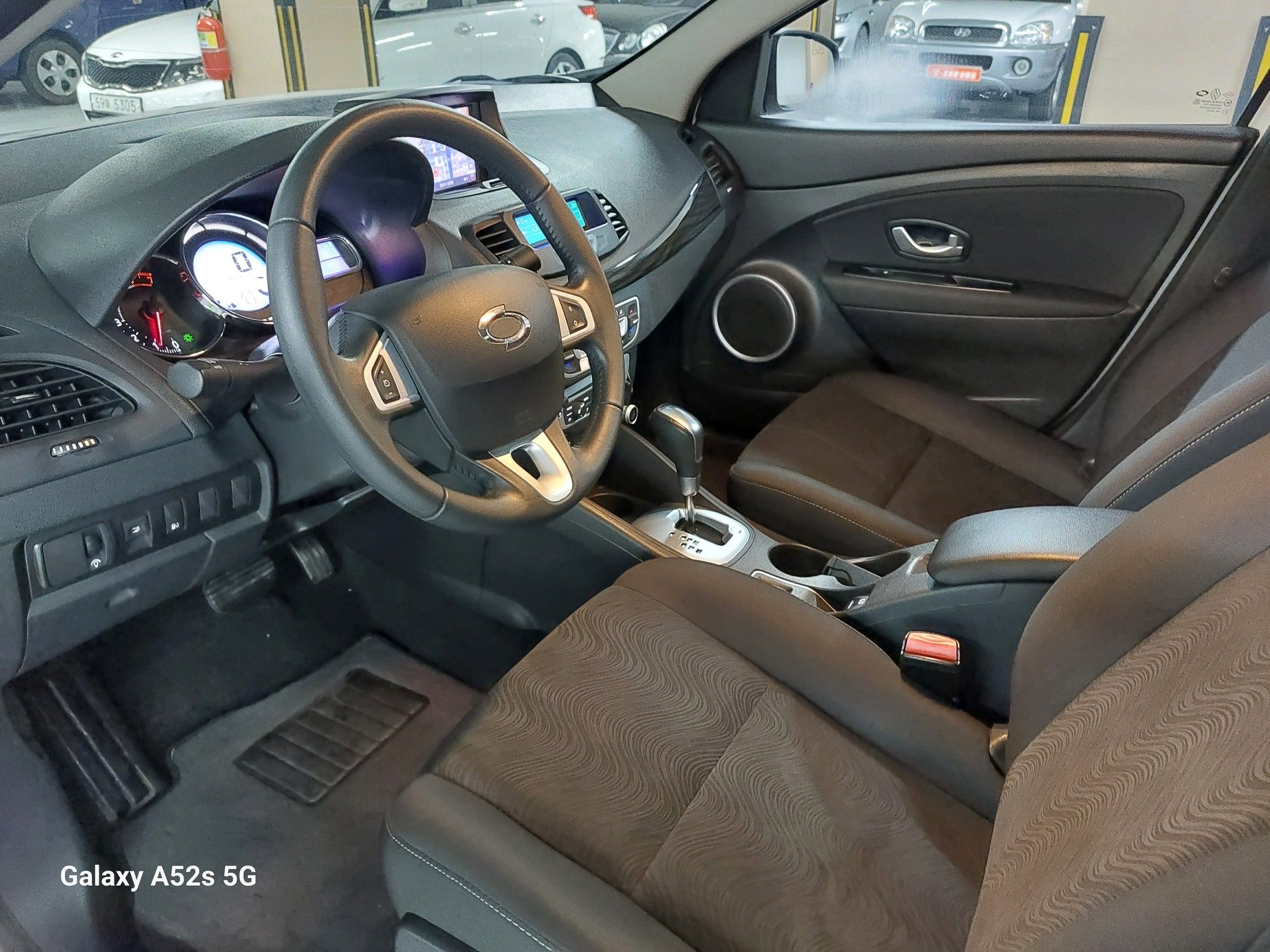 SAMSUNG SM3 2014