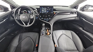 TOYOTA CAMRY XV70 2023