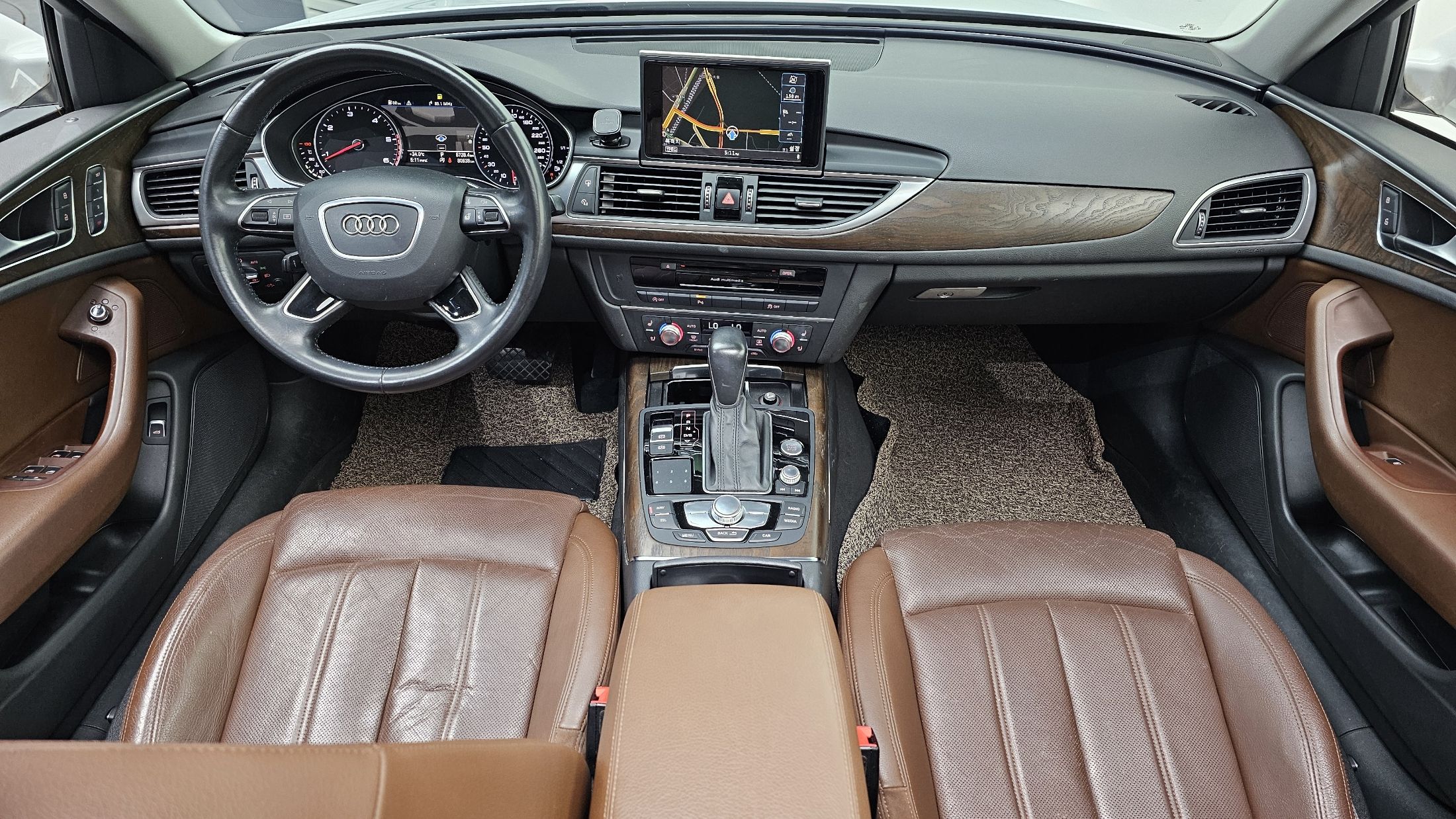 AUDI A6 2015