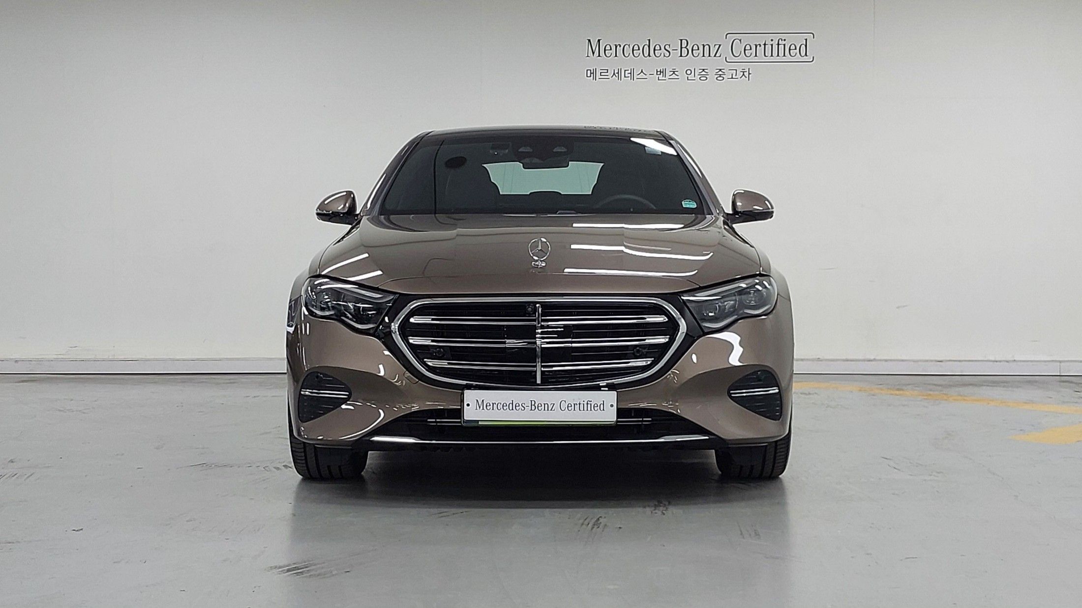 MERCEDES BENZ E-CLASS W214 2025