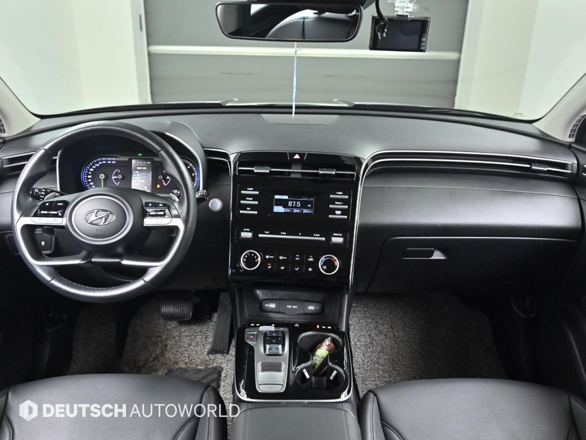 HYUNDAI TUCSON NX4 2021