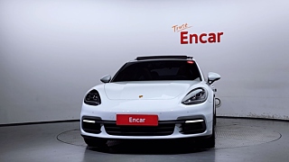 PORSCHE PANAMERA 971 2018