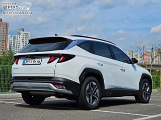 HYUNDAI TUCSON NX4 2024