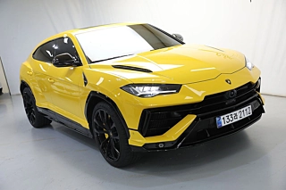 Заказать LAMBORGHINI URUS