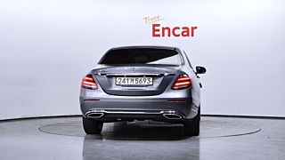 MERCEDES BENZ E-CLASS W213 2020