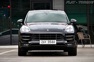 PORSCHE MACAN 2016