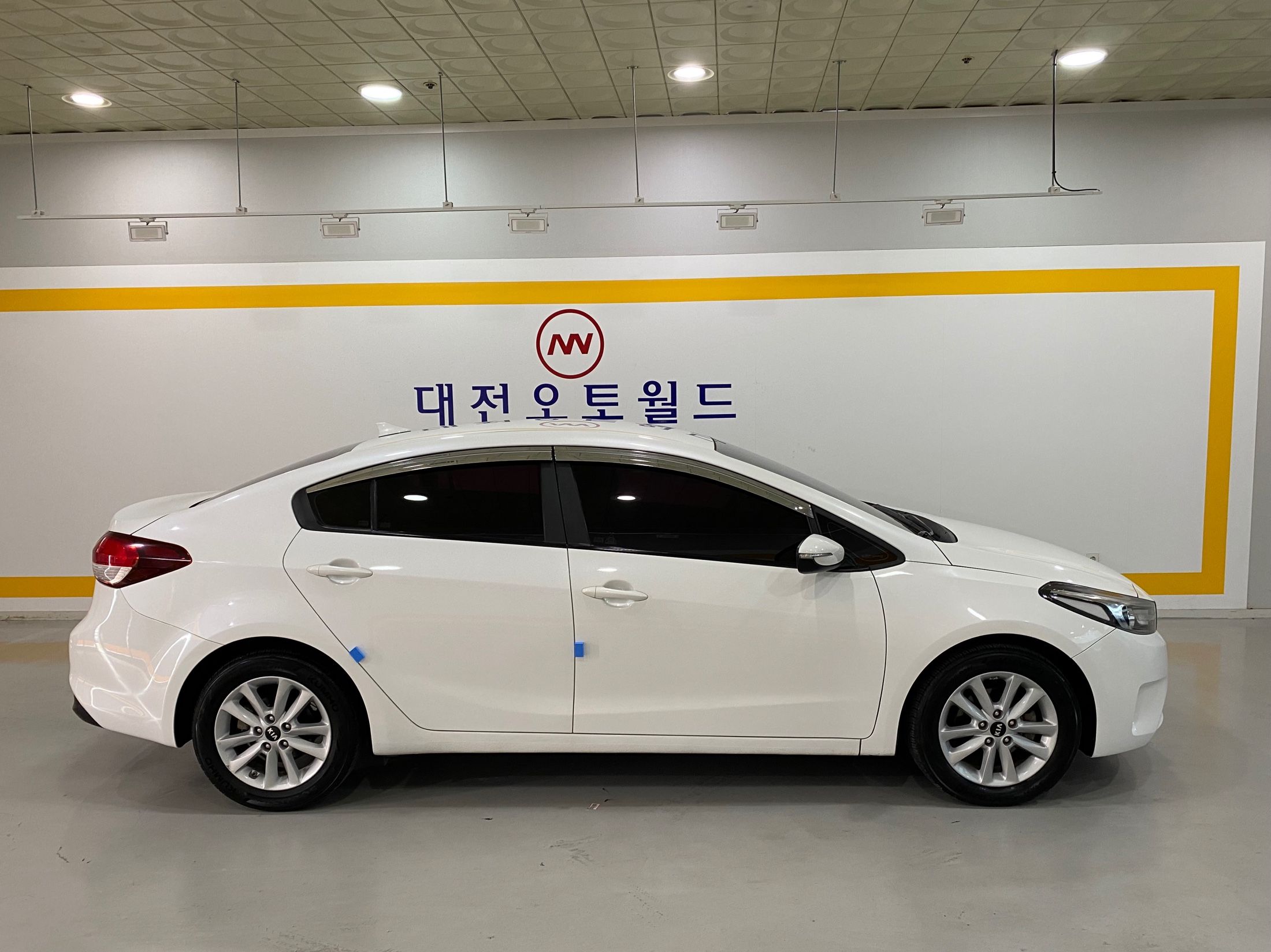 KIA K3 2016