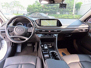 HYUNDAI SONATA DN8 2019