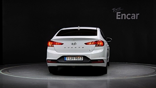 HYUNDAI AVANTE AD 2018