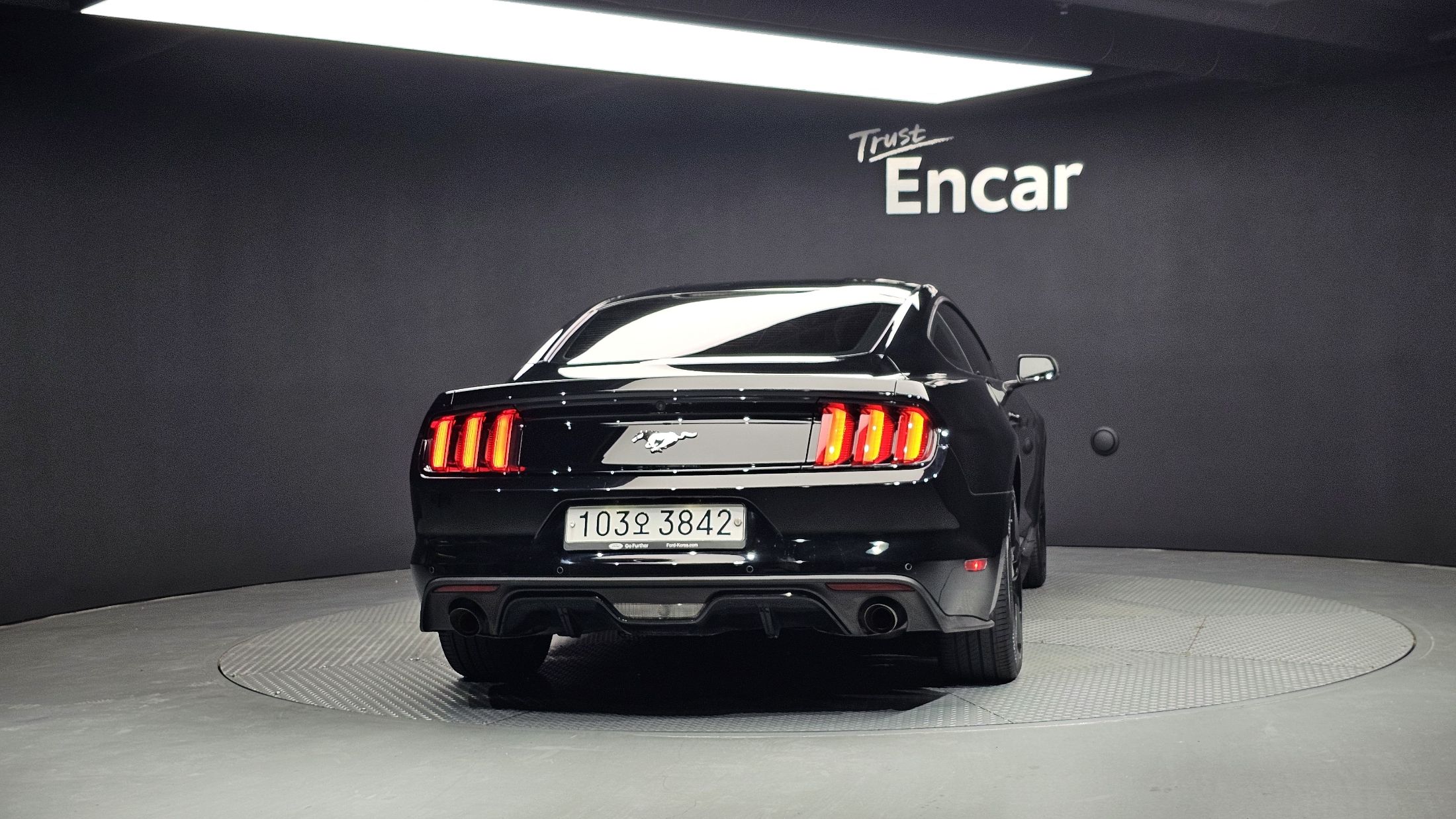 FORD MUSTANG 2016