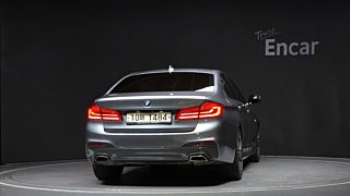 BMW 5-SERIES G30 2017