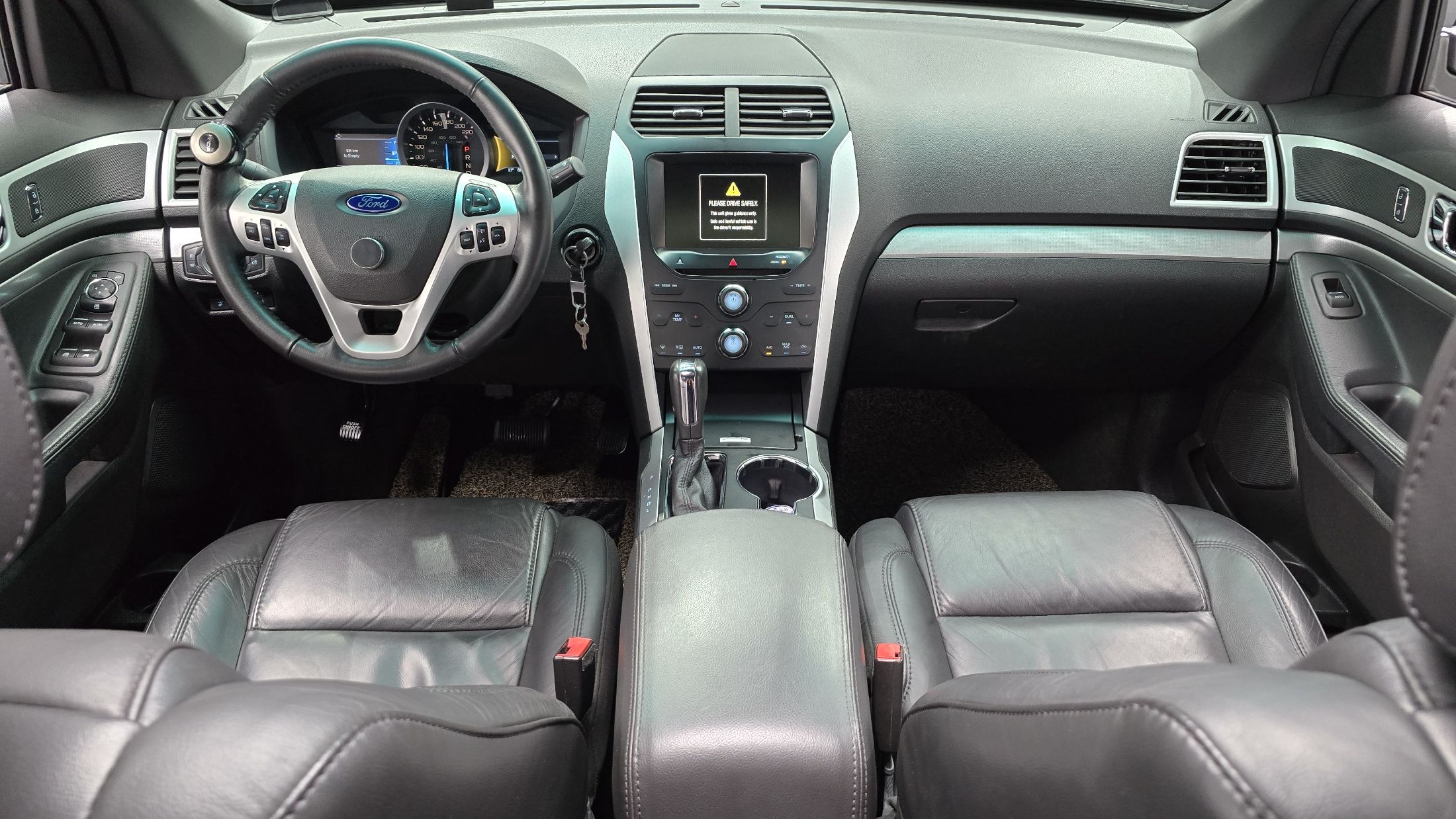 FORD EXPLORER 2015