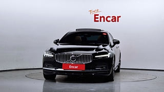 VOLVO S90 2022