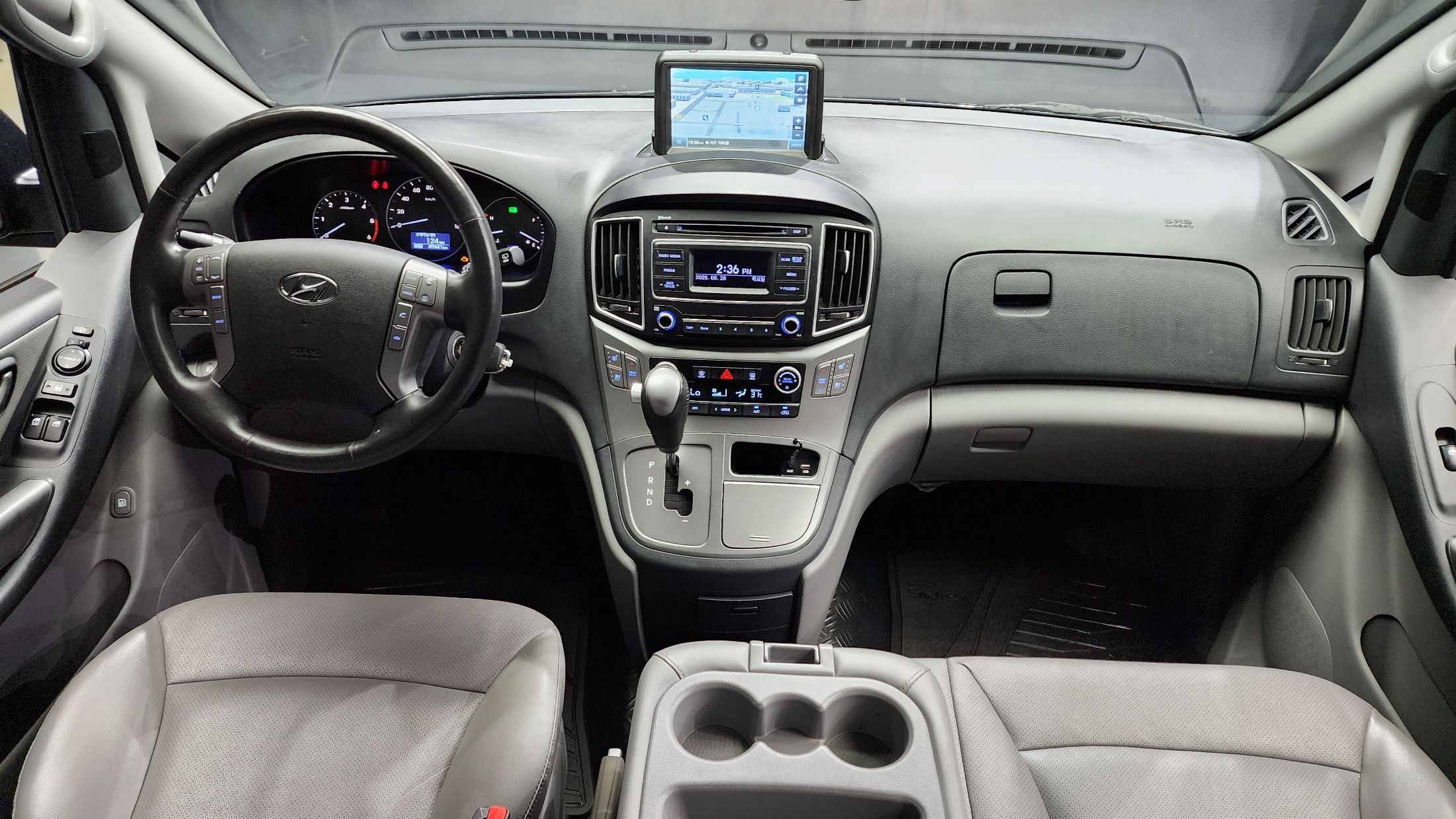 HYUNDAI STAREX GRAND 2020
