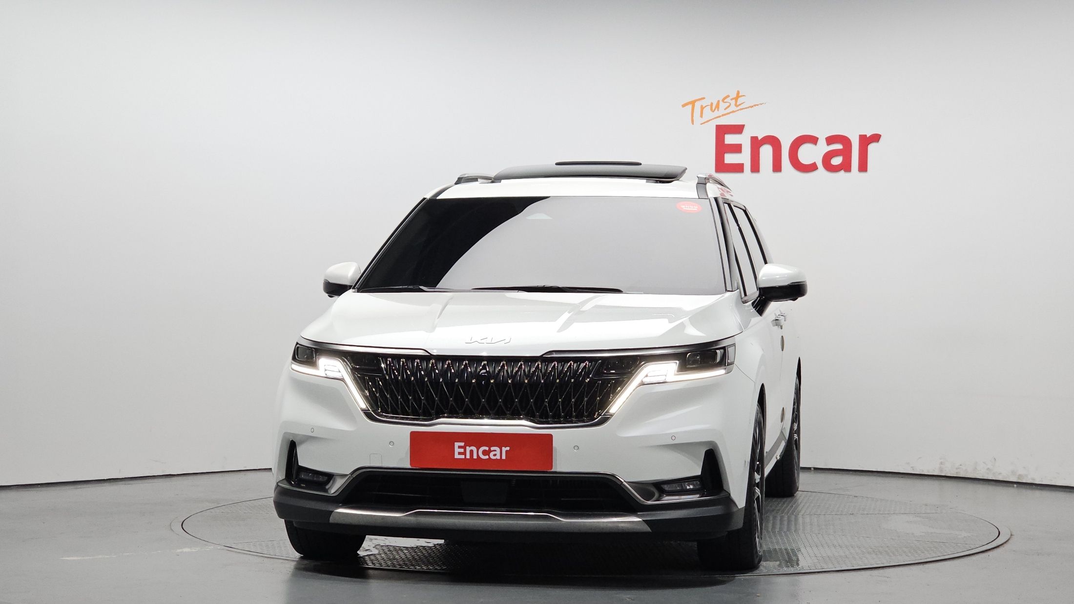 KIA CARNIVAL 2023