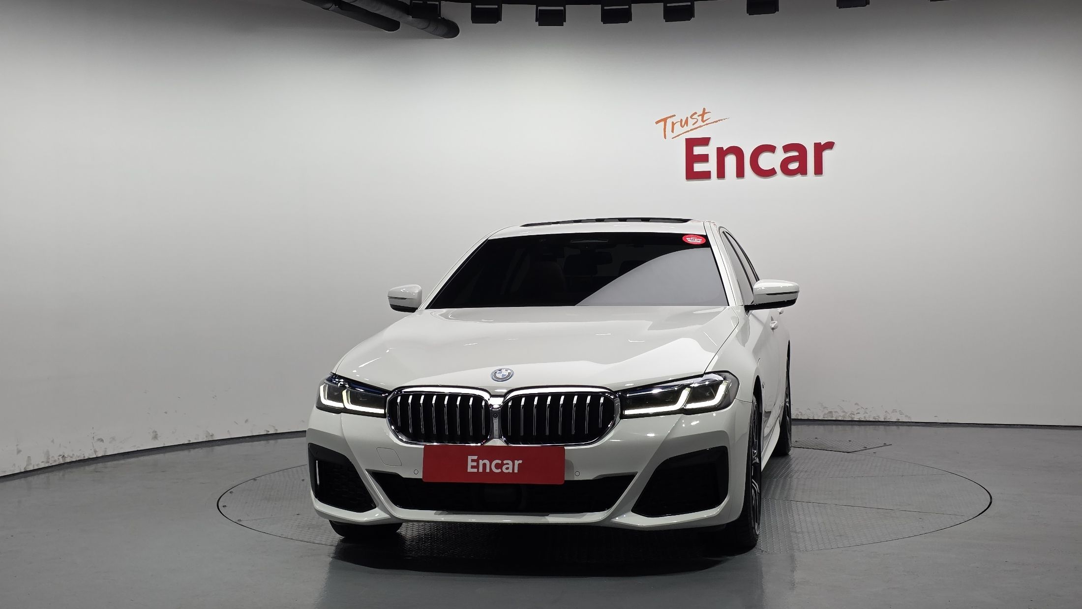 BMW 5-SERIES G30 2022