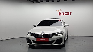BMW 5-SERIES G30 2022